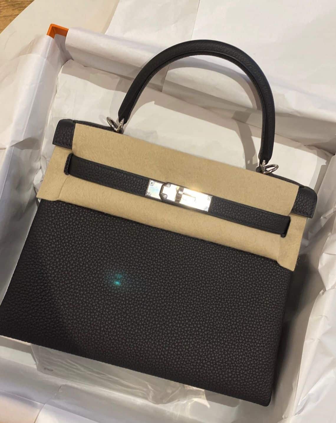 Hermes kelly deals 28 retourne