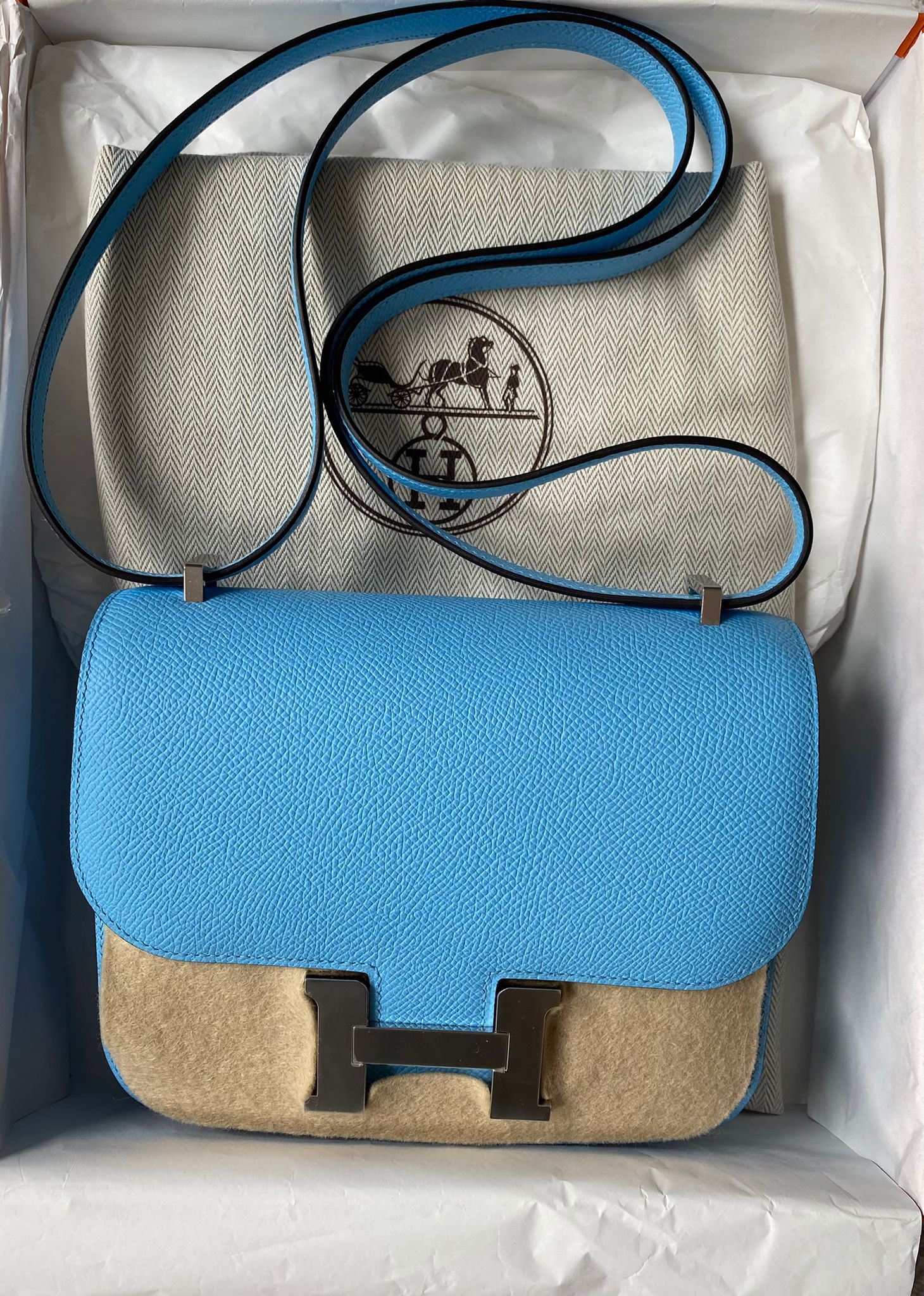 Hermès Constance III Mini 18 Celeste Epsom Palladium