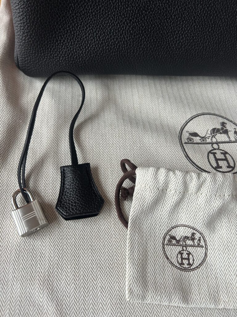 Hermès Birkin 30 Togo Noir Palladium Hardware – Produktfoto 3