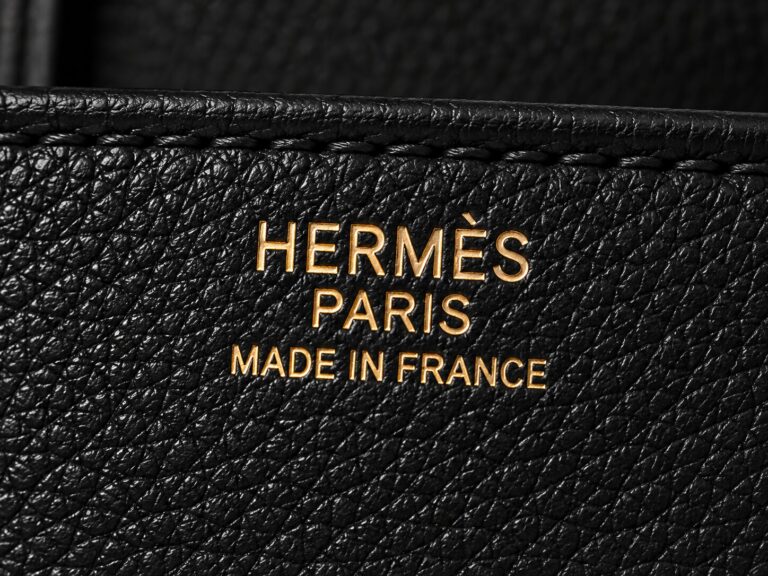 Hermès Mini Kelly 18 Epsom Schwarz – Gold-Hardware – Produktfoto 3